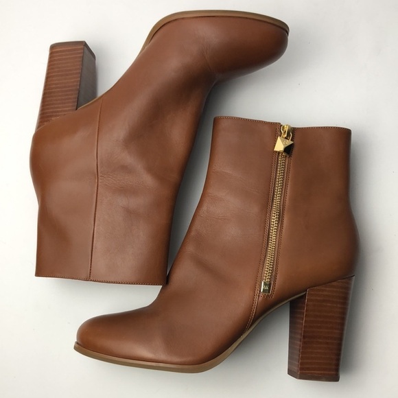 Michael Kors Frenchie Brown Ankle Boots Minimalist 10 - Picture 8 of 14